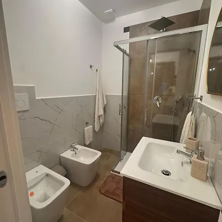Al Castello Oda ve Kahvaltı *